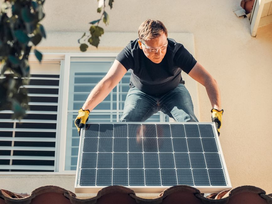 Thailand solar rooftop installation engineer residential