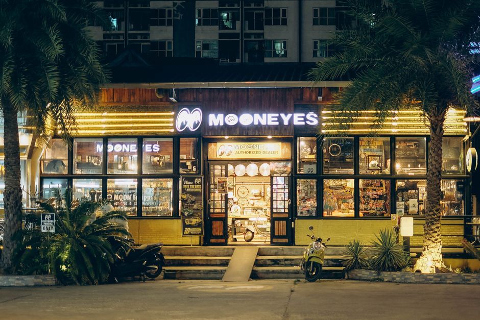 Thailand motorcycle service repair shop Bangkok