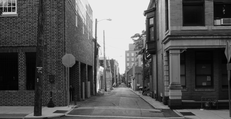 United States city street neighborhood alleyway Ohio