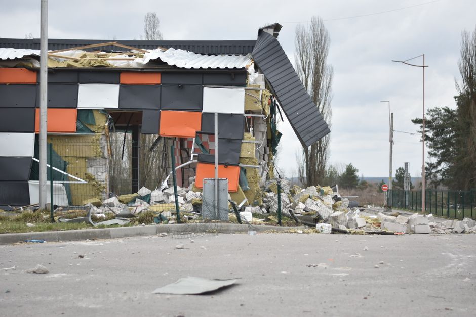 France urban unrest damage street