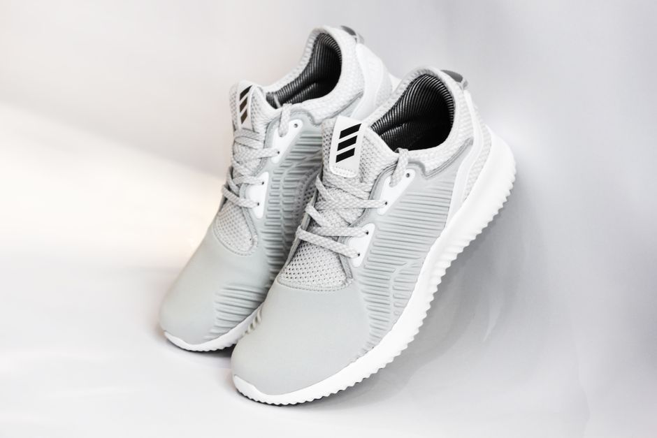 running shoes footwear retail display no brand logo