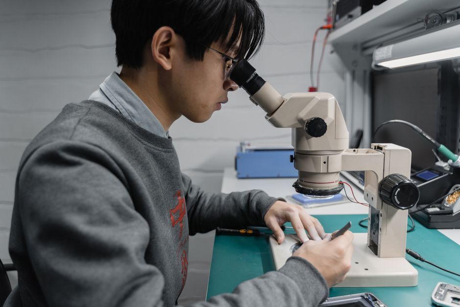 flexible electronic thread microscope laboratory