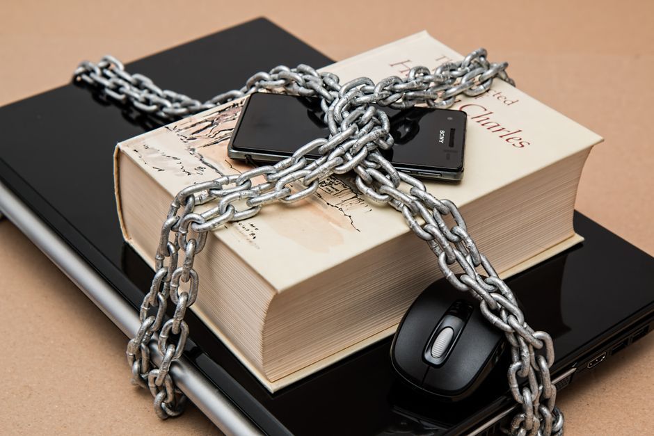 cyber security digital lock data privacy