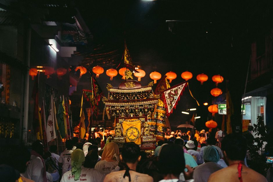 Thailand Phuket Chinese temple ritual