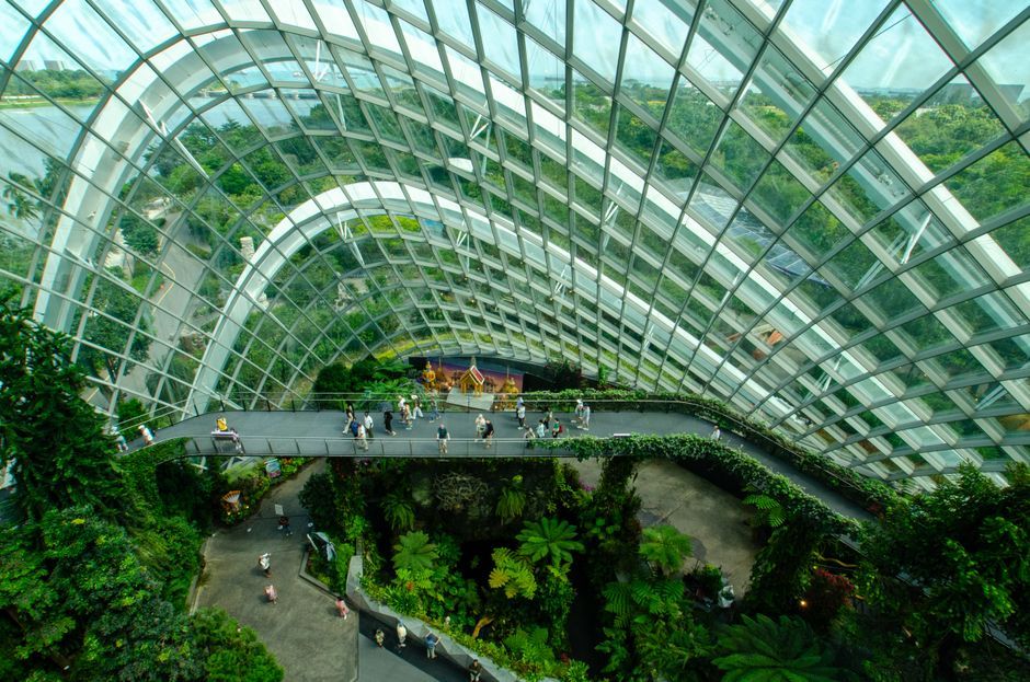 modern ecological architecture biomimicry design