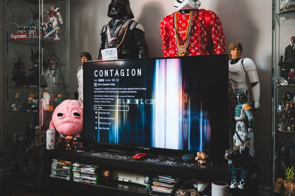 flat screen TV cinematic display