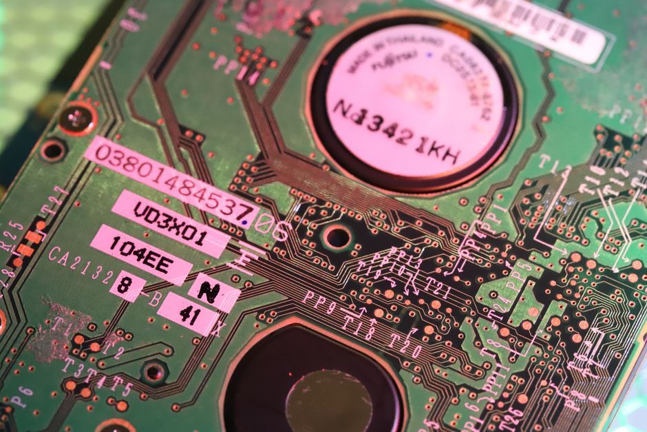 microchip silicon wafer technology manufacturing