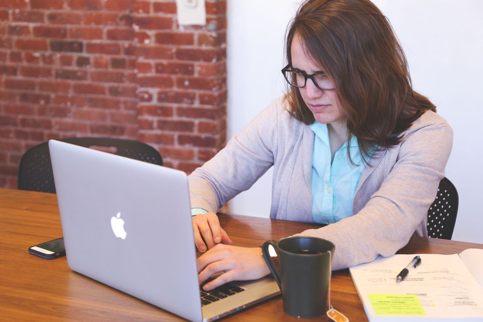 startup office workspace technology desk