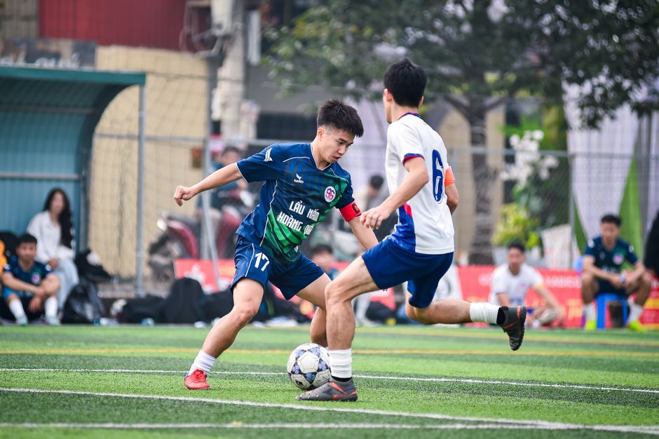 soccer player action match