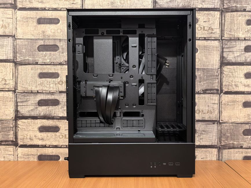 Corsair Frame 4500X RS PC case interior build