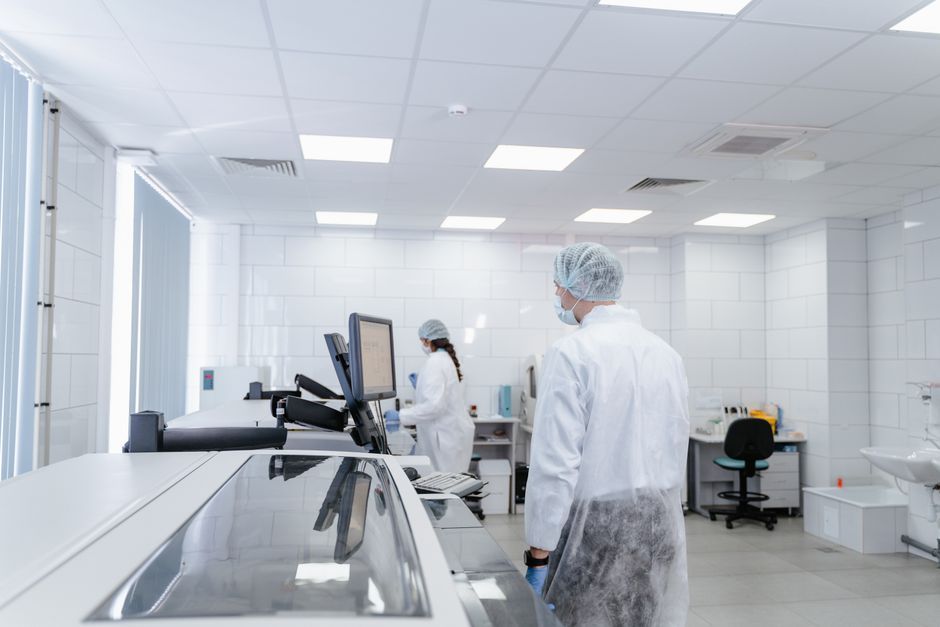 pharmaceutical laboratory scientific research