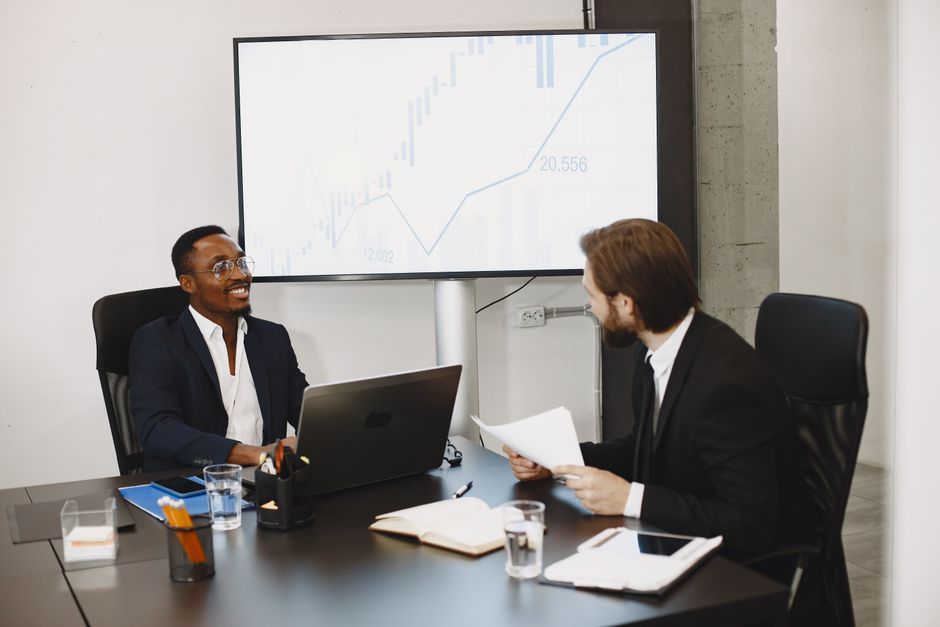 digital marketing strategy meeting room presentation