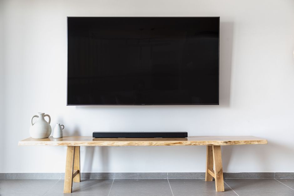 Dolby Atmos soundbar living room workspace