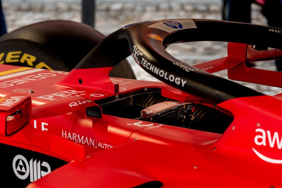 Formula One racing steering wheel cockpit