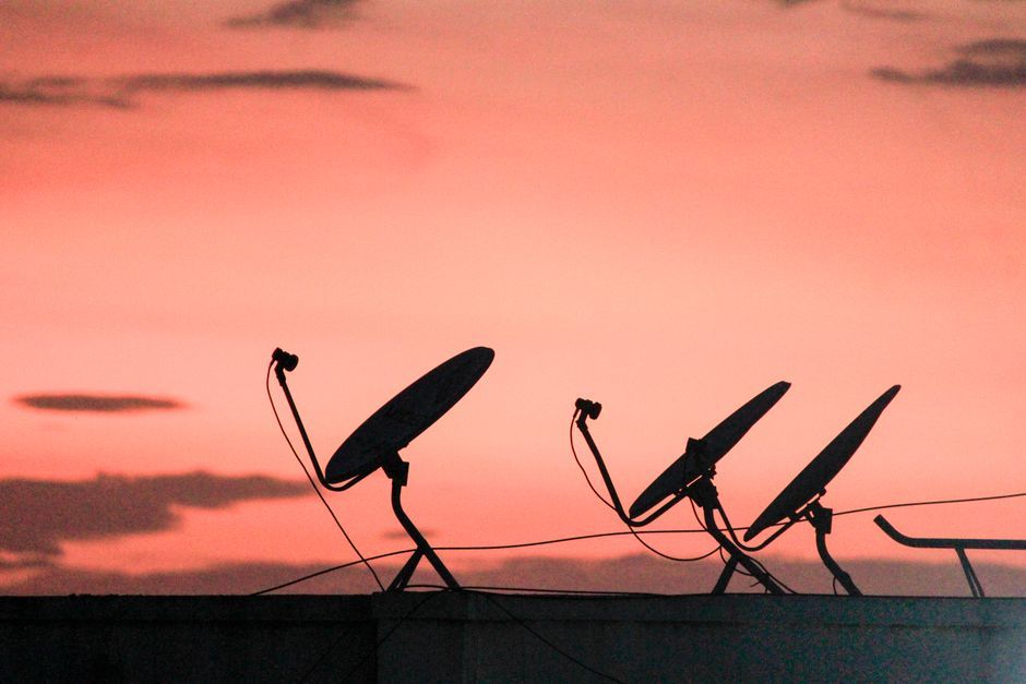 satellite dish technology network server