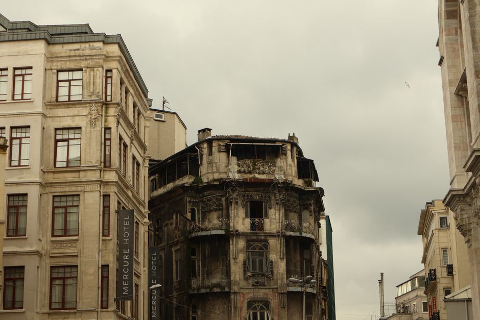 abandoned hotel building architecture