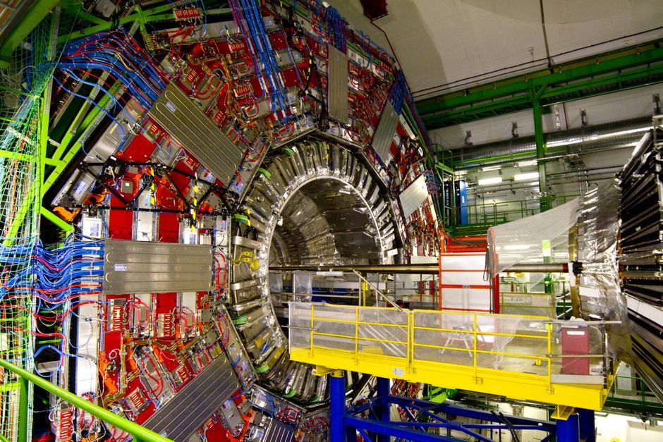 superconducting magnet hardware engineering