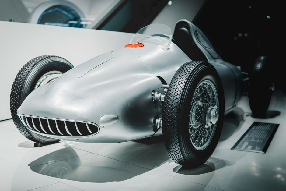 Porsche 356 aluminum body fabrication