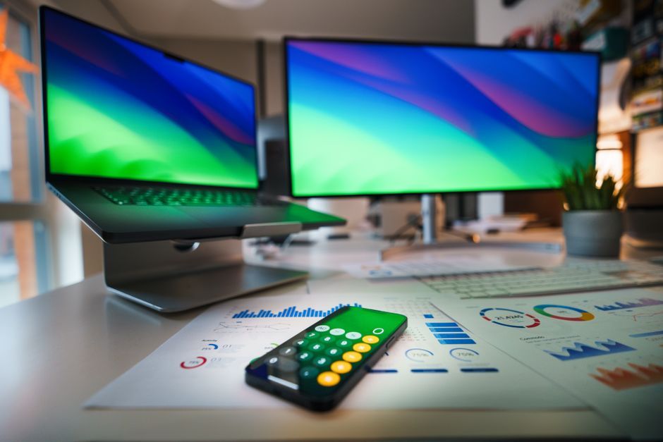smartphone app safety screen office desk workspace