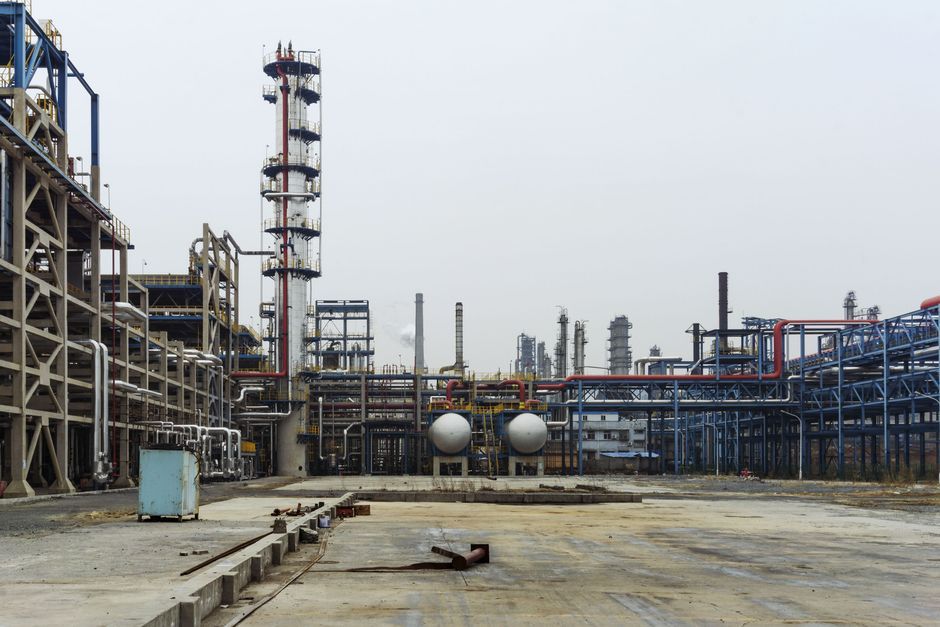 petroleum refinery pipeline industrial facility daytime