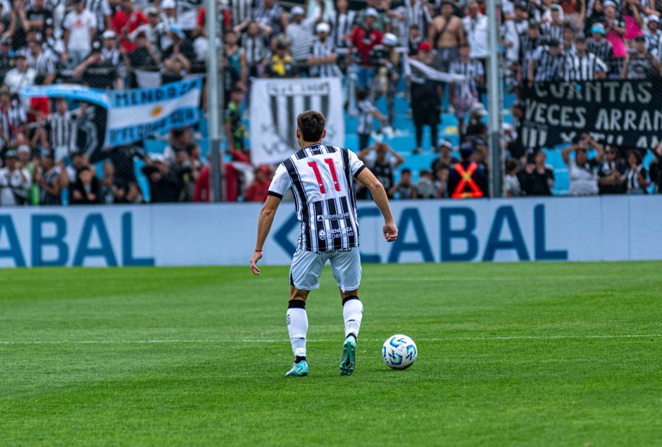 professional football player stadium no team crest