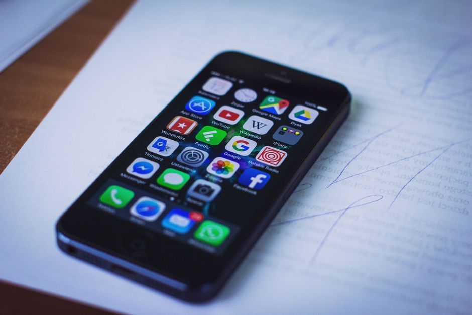 smartphone productivity application screen