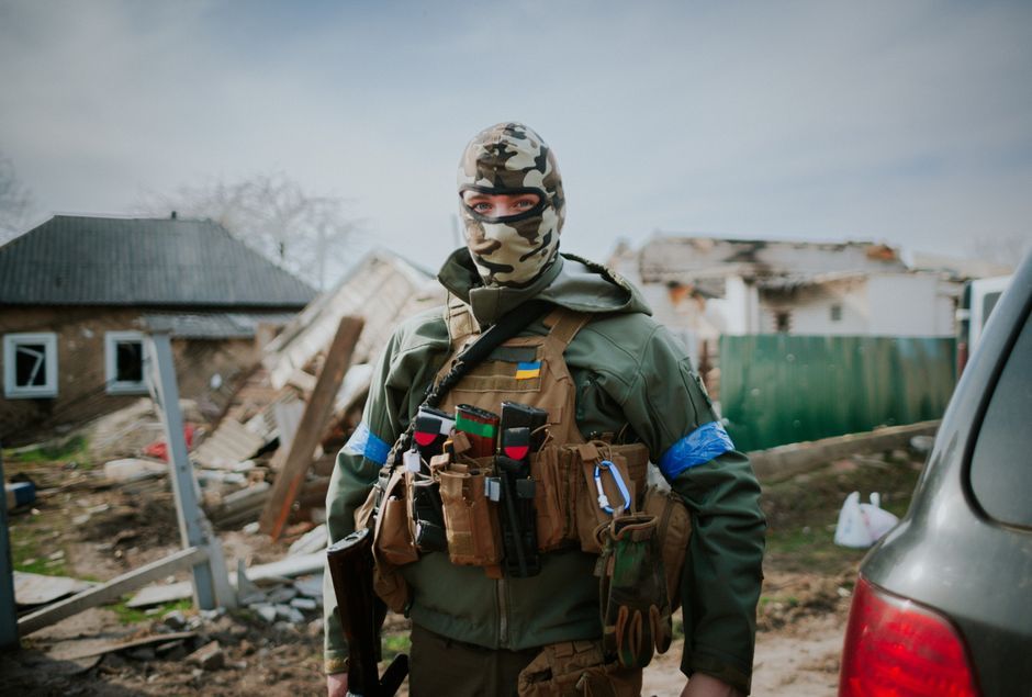 Ukraine front line trench military soldier
