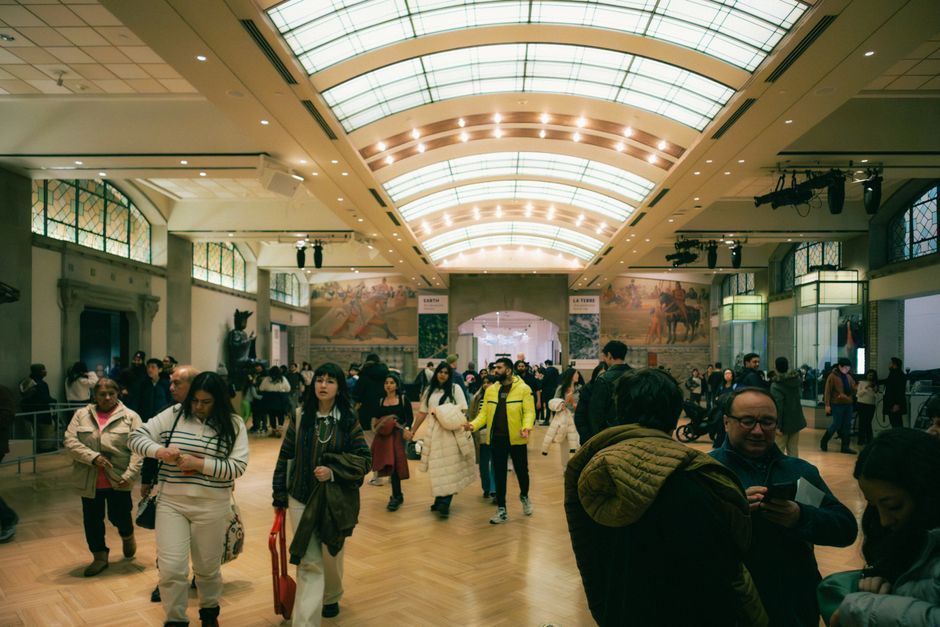 South Korean contemporary art gallery exhibition